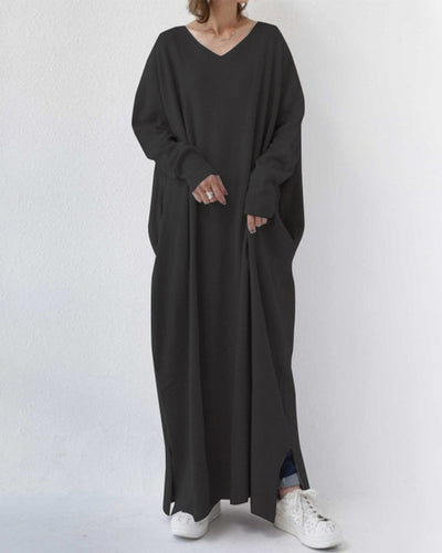 Laluna | Fashionable long-sleeved dress with V-neck