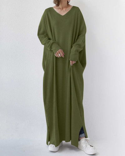Laluna | Fashionable long-sleeved dress with V-neck