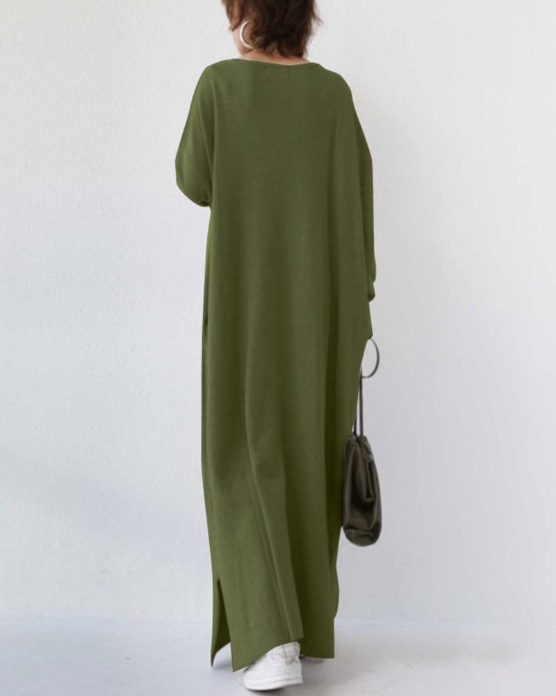 Laluna | Fashionable long-sleeved dress with V-neck